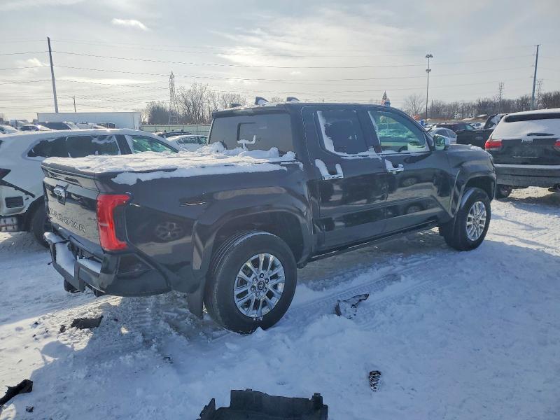 Photo 3 from auction – 2025 TOYOTA TACOMA with VIN 3TMLB5JN3SM177432
