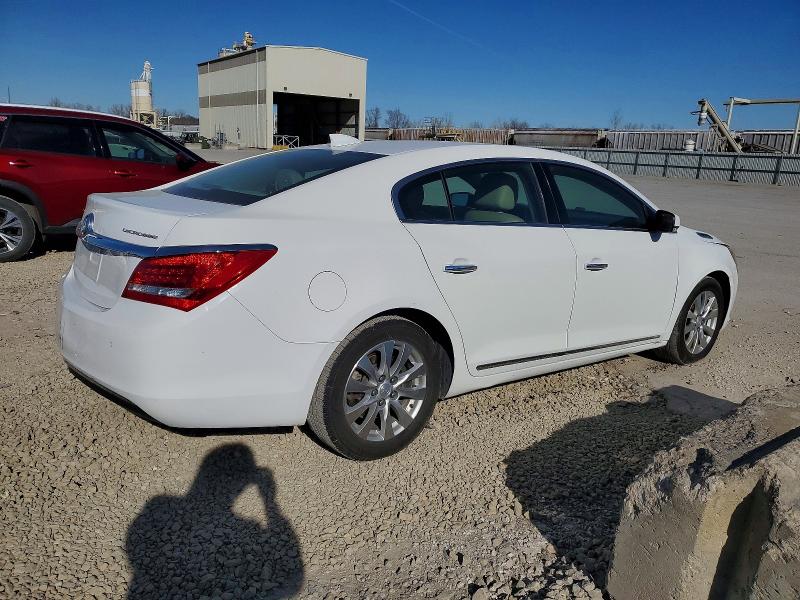 Фото 3 с аукциона – 2015 BUICK LACROSSE с VIN 1G4GB5GR8FF298521