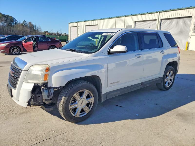 GMC TERRAIN 2015 with VIN 2GKALMEK5F6332758 - Photo from auction