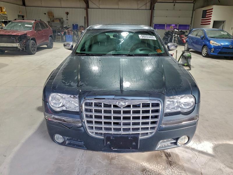 Photo 5 from auction – 2005 CHRYSLER 300C with VIN 2C3JA63H65H564328