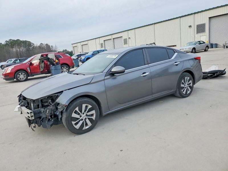 Photo 1 from auction – 2020 NISSAN ALTIMA S with VIN 1N4BL4BVXLC179642