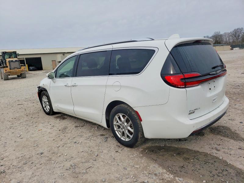 Photo 2 from auction – 2021 CHRYSLER PACIFICA with VIN 2C4RC1BG3MR585201