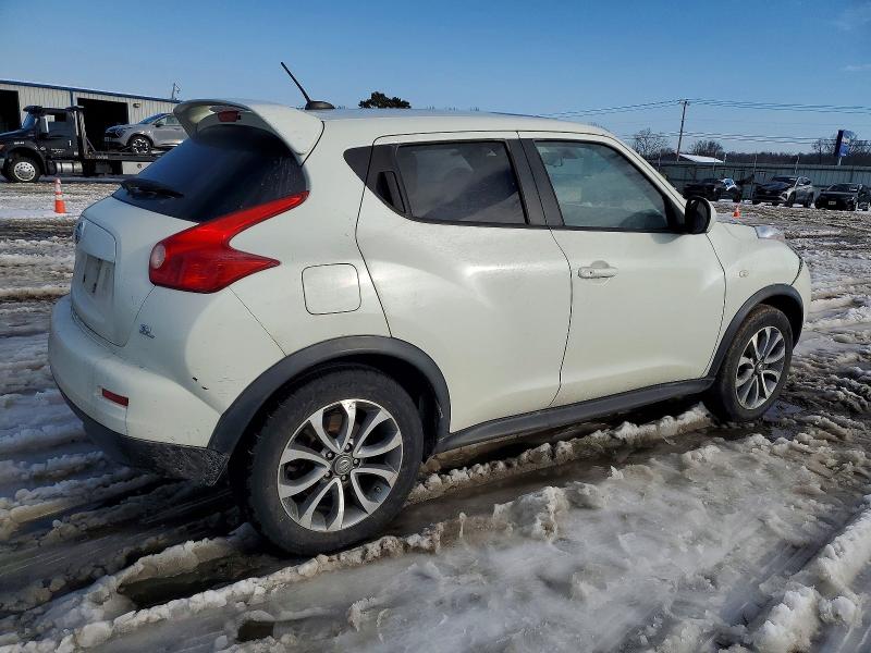 Foto 3 de la subasta – 2011 NISSAN JUKE S con VIN JN8AF5MRXBT017743