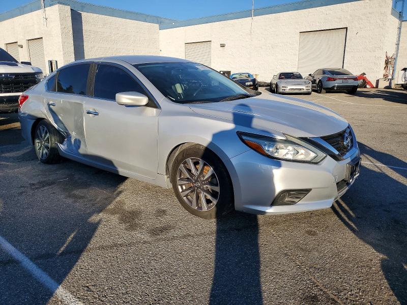Photo 4 from auction – 2017 NISSAN ALTIMA 2.5 with VIN 1N4AL3AP9HC293471