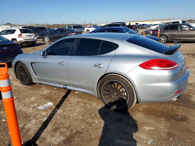 Photo 2 from auction – 2016 PORSCHE PANAMERA with VIN WP0AA2A77GL005049