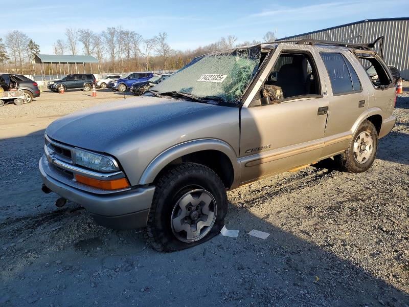 CHEVROLET BLAZER 2002 with VIN 1GNDT13W02K167018 - Photo from auction
