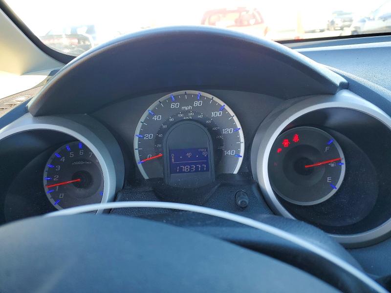Photo 9 from auction – 2013 HONDA FIT with VIN JHMGE8H32DC047479