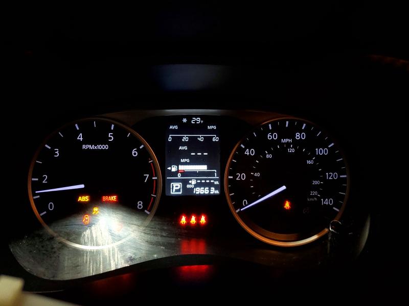 Photo 9 from auction – 2025 NISSAN VERSA with VIN 3N1CN8DV4SL844604