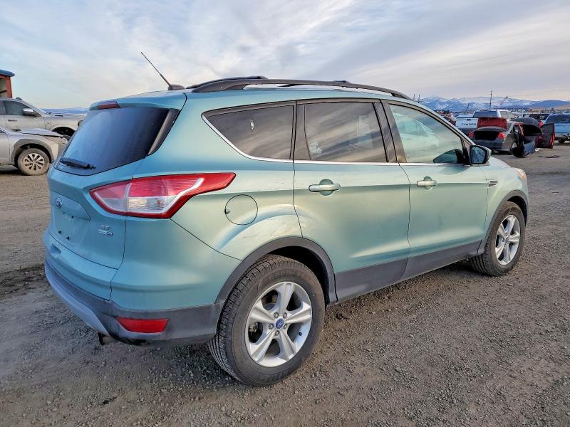 Photo 3 from auction – 2013 FORD ESCAPE SE with VIN 1FMCU9G95DUC25308