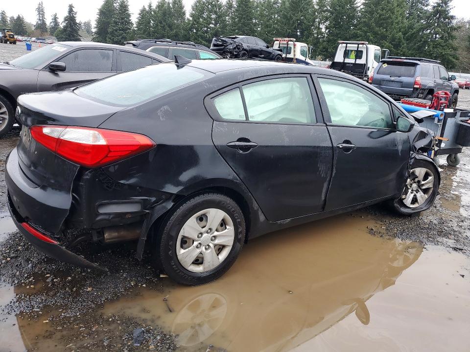Photo 3 from auction – 2015 KIA FORTE LX with VIN KNAFK4A63F5347412