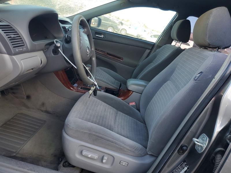 Photo 7 from auction – 2005 TOYOTA CAMRY with VIN 4T1BE30K05U637608