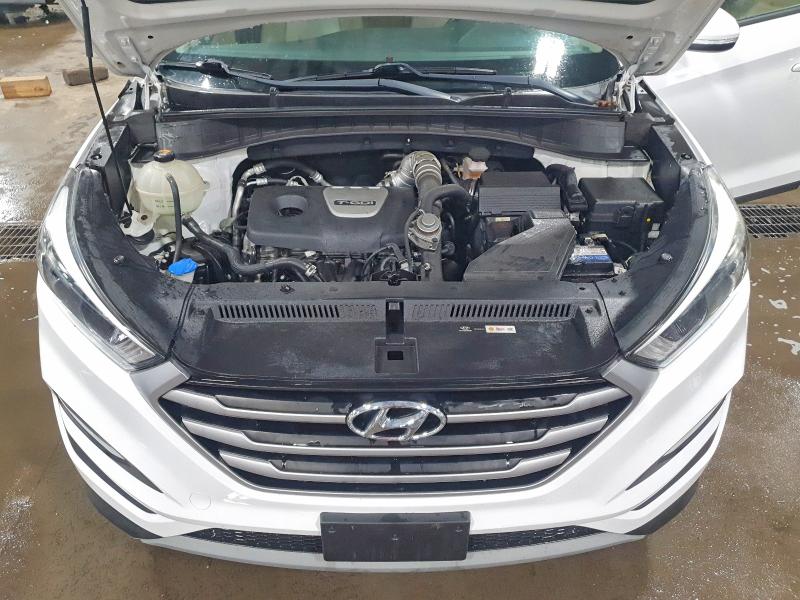 Photo 12 from auction – 2017 HYUNDAI TUCSON LIM with VIN KM8J33A29HU390643