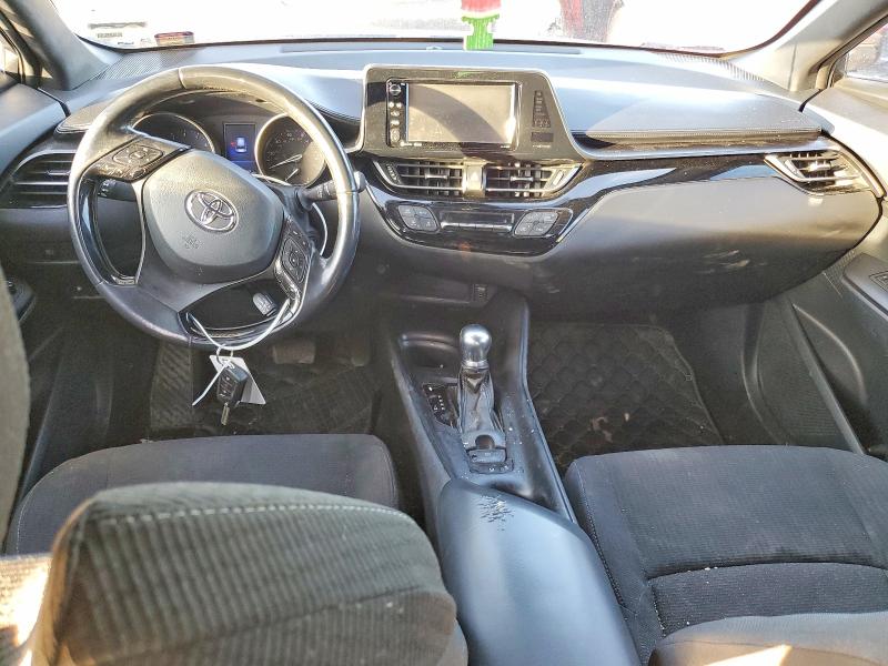 Photo 8 from auction – 2018 TOYOTA C-HR with VIN NMTKHMBX7JR058719