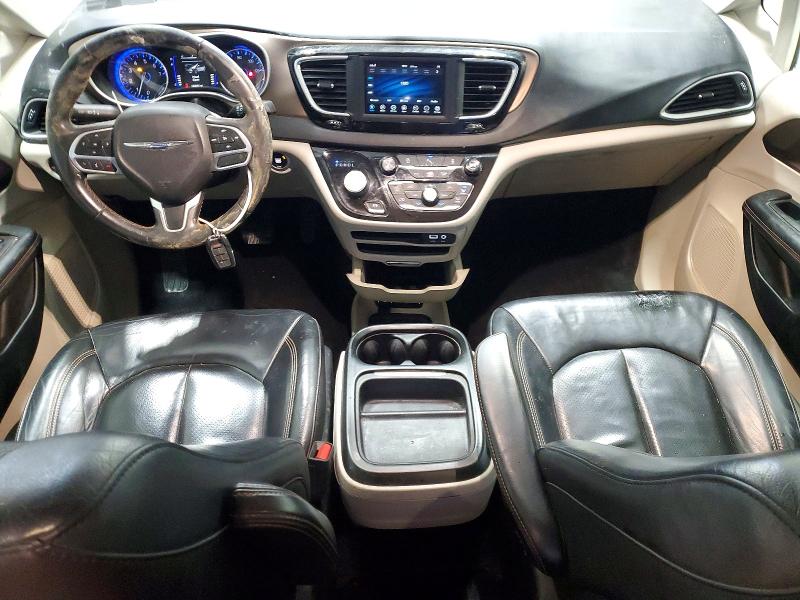 Photo 8 from auction – 2018 CHRYSLER PACIFICA with VIN 2C4RC1BGXJR212670
