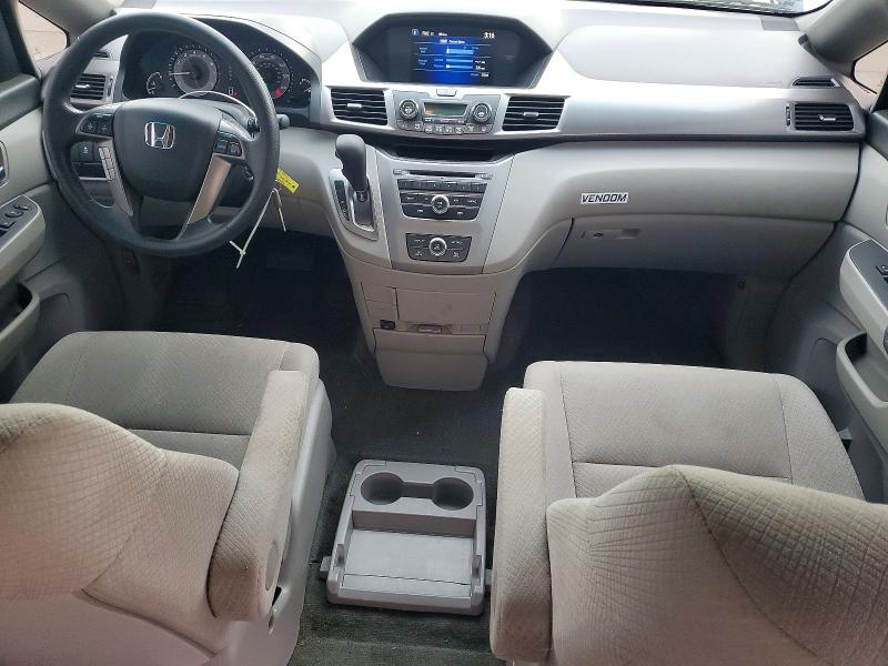 Photo 8 from auction – 2015 HONDA ODYSSEY with VIN 5FNRL5H25FB036052