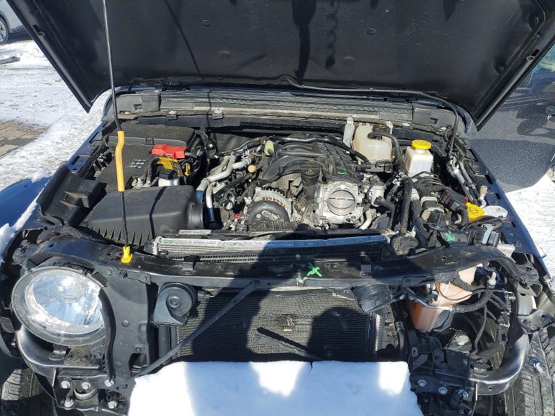 Photo 12 from auction – 2023 JEEP GLADIATOR with VIN 1C6HJTAG1PL560493