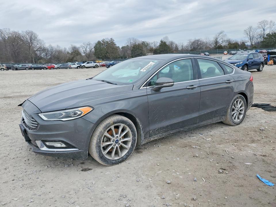 FORD FUSION 2017 with VIN 3FA6P0HD5HR124392 - Photo from auction