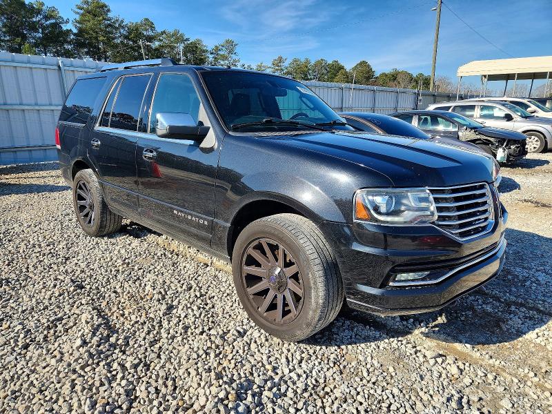 Photo 4 from auction – 2015 LINCOLN NAVIGATOR with VIN 5LMJJ2JT9FEJ04352