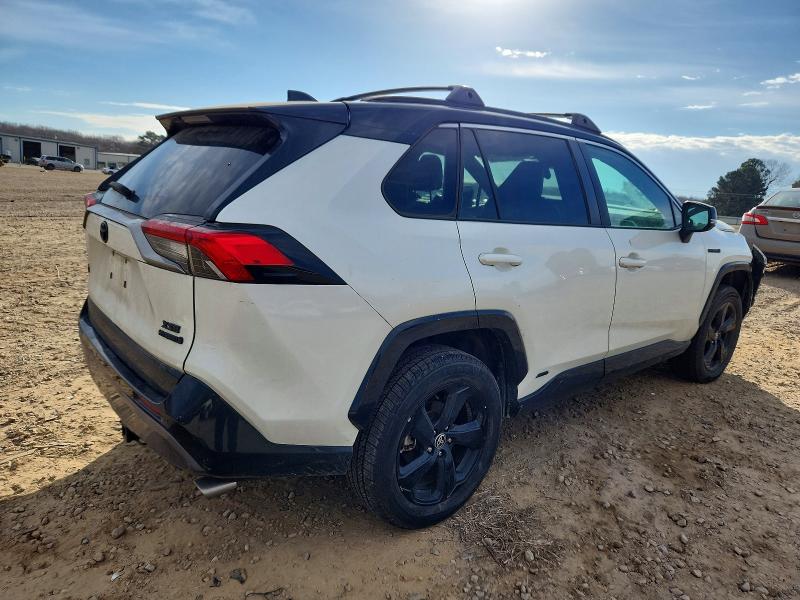 Photo 3 from auction – 2021 TOYOTA RAV4 with VIN 4T3E6RFVXMU055164