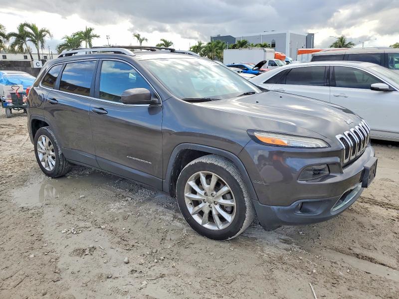 Photo 4 from auction – 2016 JEEP CHEROKEE with VIN 1C4PJLDS1GW282245