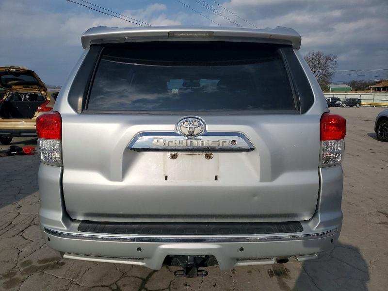 Photo 6 from auction – 2011 TOYOTA 4RUNNER with VIN JTEBU5JR9B5050226