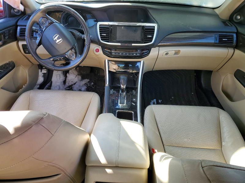 Photo 8 from auction – 2017 HONDA ACCORD with VIN JHMCR6F5XHC013078