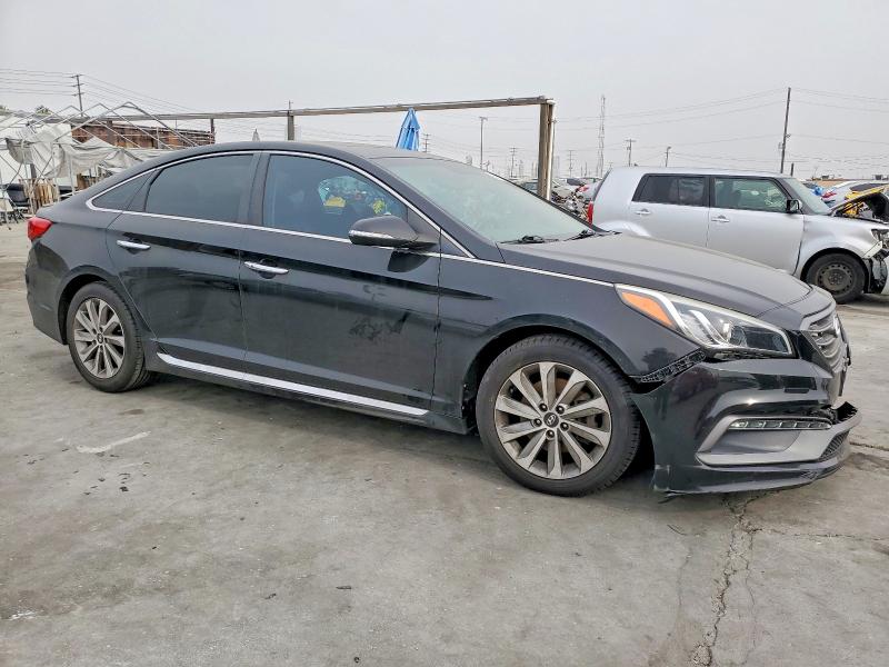 Photo 4 from auction – 2017 HYUNDAI SONATA with VIN 5NPE34AF3HH525852