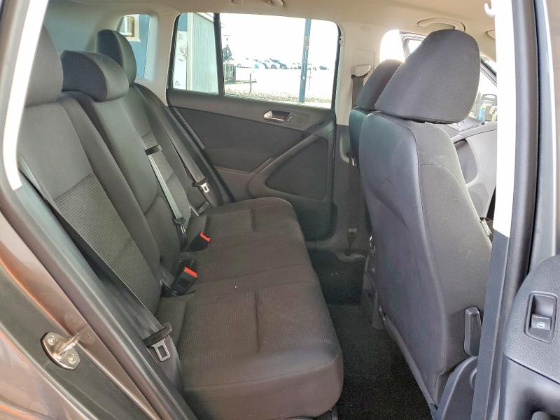 Photo 11 from auction – 2018 VOLKSWAGEN TIGUAN LIMITED with VIN WVGAV7AX2JK002019