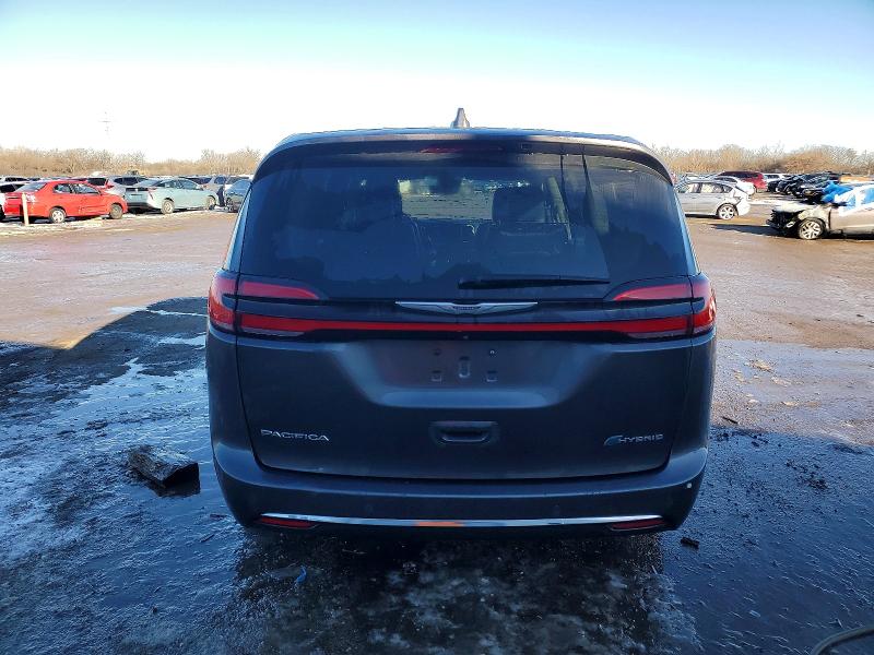 Photo 6 from auction – 2022 CHRYSLER PACIFICA H with VIN 2C4RC1L7XNR122732