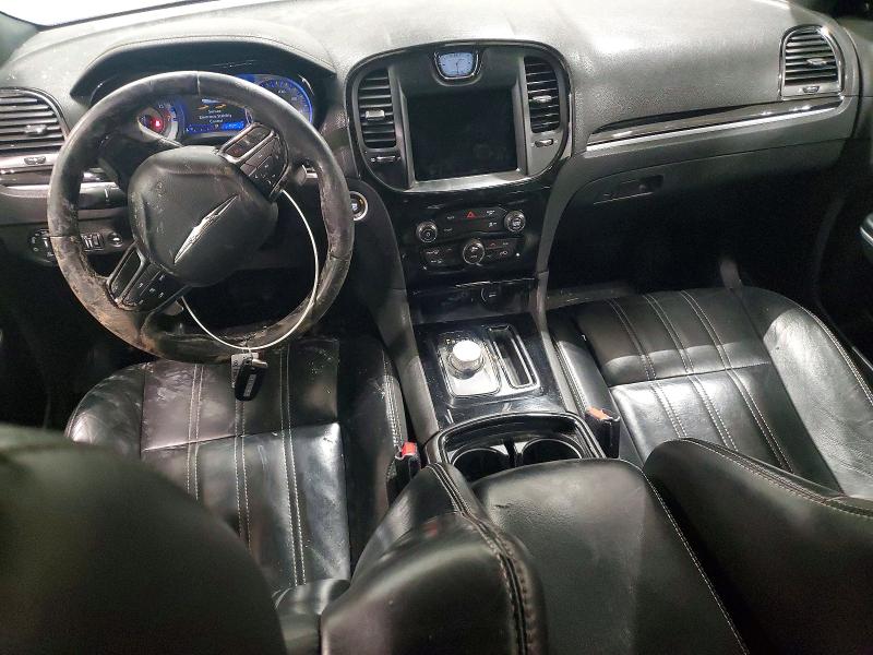 Фото 8 с аукциона – 2019 CHRYSLER 300 S с VIN 2C3CCABG8KH628735