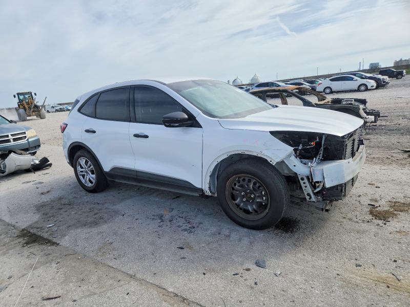 Photo 4 from auction – 2020 FORD ESCAPE with VIN 1FMCU0F6XLUA32833
