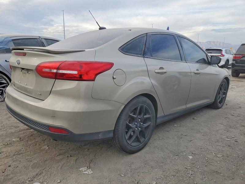 Photo 3 from auction – 2015 FORD FOCUS SE with VIN 1FADP3F28FL324611