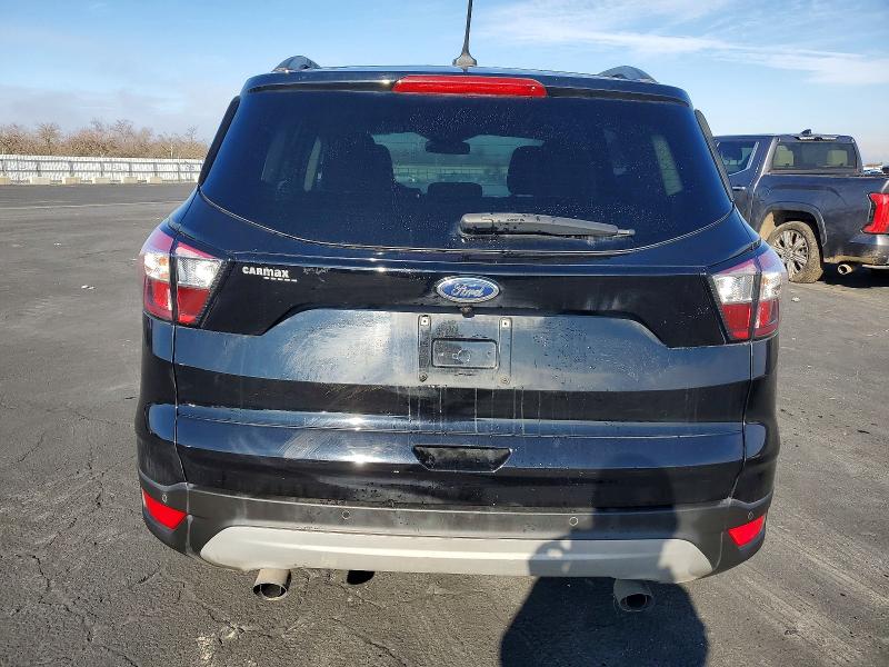 Photo 6 from auction – 2018 FORD ESCAPE SE with VIN 1FMCU0GD9JUB17107