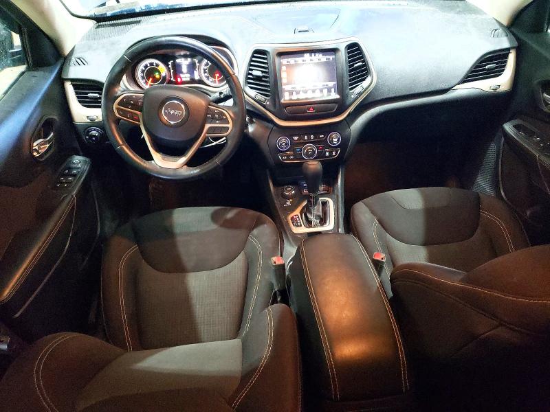 Zdjęcie 8 z aukcji – 2017 JEEP CHEROKEE z VIN 1C4PJMCSXHW565932