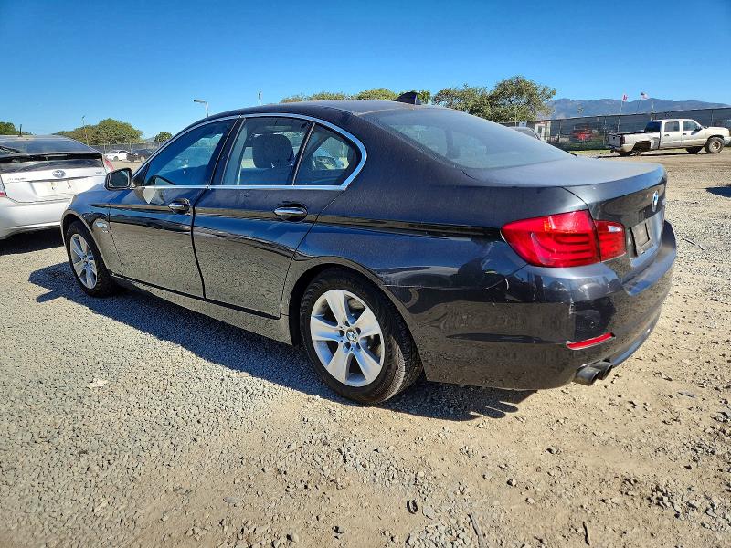 Фото 2 с аукциона – 2012 BMW 528 XI с VIN WBAXH5C53CDW04146