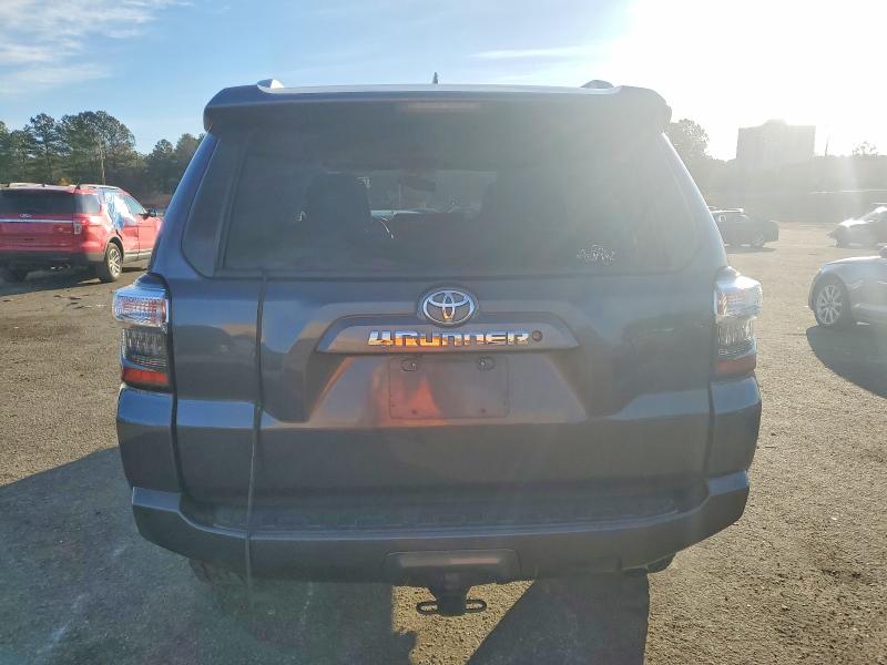 Photo 6 from auction – 2016 TOYOTA 4RUNNER with VIN JTEZU5JR4G5129650