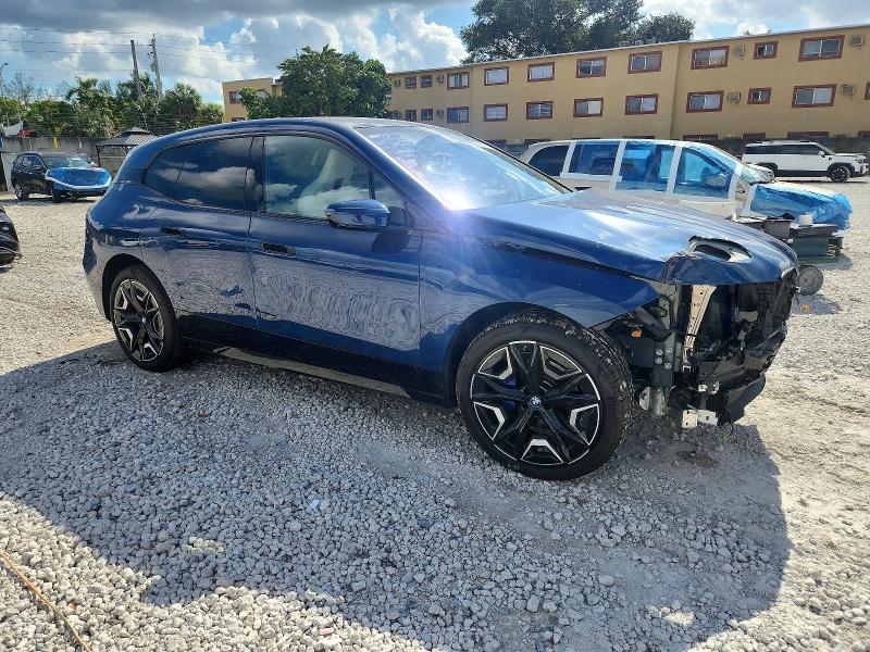 Photo 4 from auction – 2024 BMW IX with VIN WB523CF0XRCR16622
