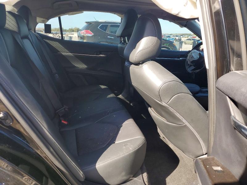 Photo 10 from auction – 2022 TOYOTA CAMRY XSE with VIN 4T1K61AK2NU032764