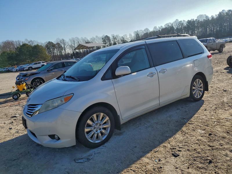 TOYOTA SIENNA XLE 2012 with VIN 5TDDK3DC2CS044133 - Photo from auction