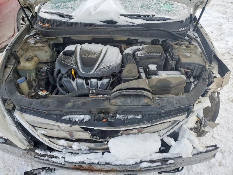 Photo 11 from auction – 2013 HYUNDAI SONATA SE with VIN 5NPEC4AC8DH543683