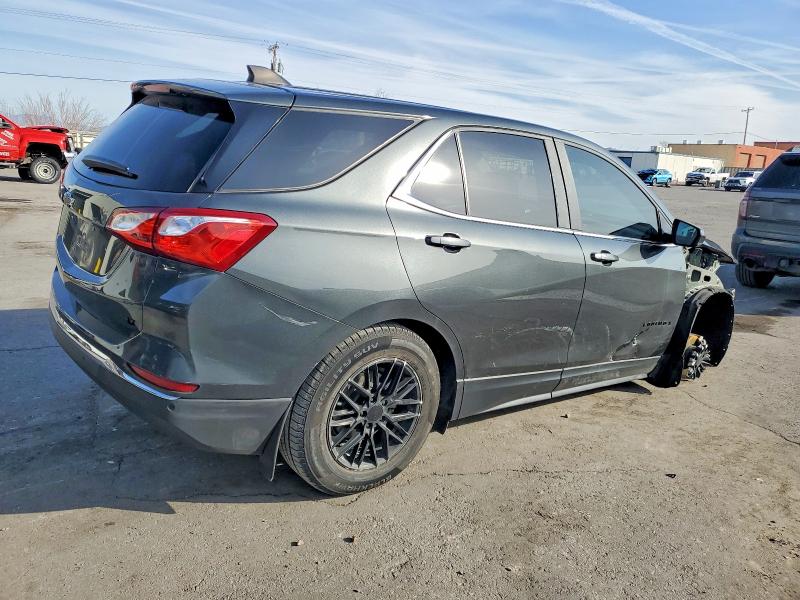 Photo 3 from auction – 2021 CHEVROLET EQUINOX LT with VIN 3GNAXKEV7ML344666