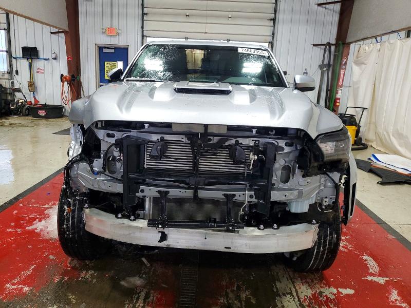 Photo 5 from auction – 2025 TOYOTA TACOMA with VIN 3TMLB5JN7SM126113