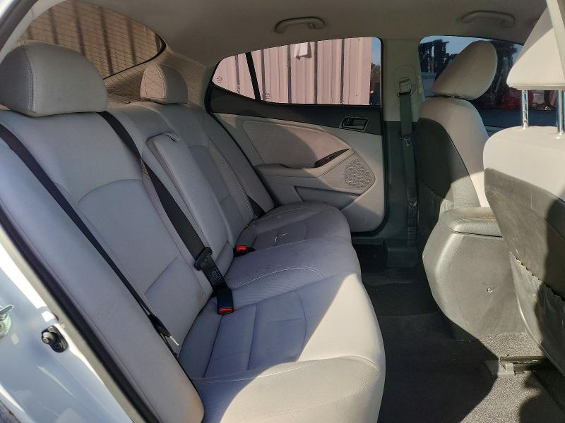 Photo 10 from auction – 2015 KIA OPTIMA LX with VIN 5XXGM4A74FG496868