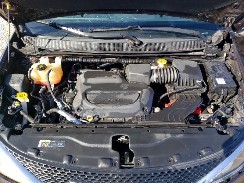 Photo 12 from auction – 2017 CHRYSLER PACIFICA T with VIN 2C4RC1BG8HR820519
