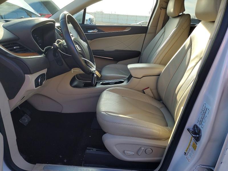 Photo 7 from auction – 2019 LINCOLN MKC SELECT with VIN 5LMCJ2C99KUL48920