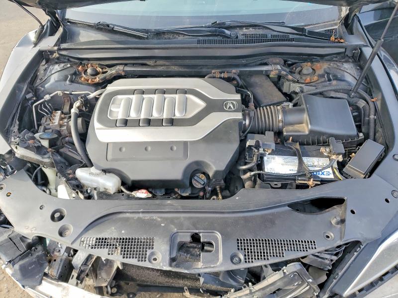 Photo 11 from auction – 2014 ACURA RLX TECH with VIN JH4KC1F57EC000722