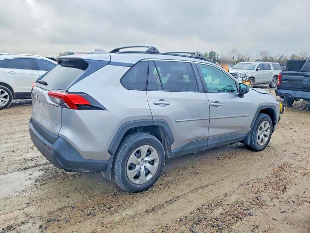 Photo 3 from auction – 2021 TOYOTA RAV4 with VIN 2T3H1RFV0MC146215