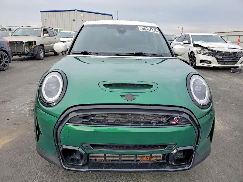 Photo 5 from auction – 2024 MINI COOPER S with VIN WMW53DK05R2U40781