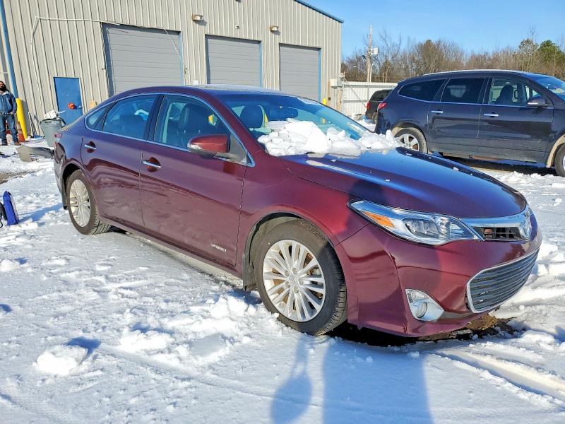 Photo 4 from auction – 2014 TOYOTA AVALON HYB with VIN 4T1BD1EB2EU034336