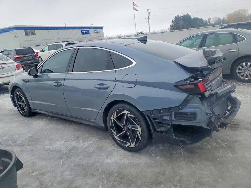 Photo 2 from auction – 2025 HYUNDAI SONATA with VIN KMHL44JA5SA450462
